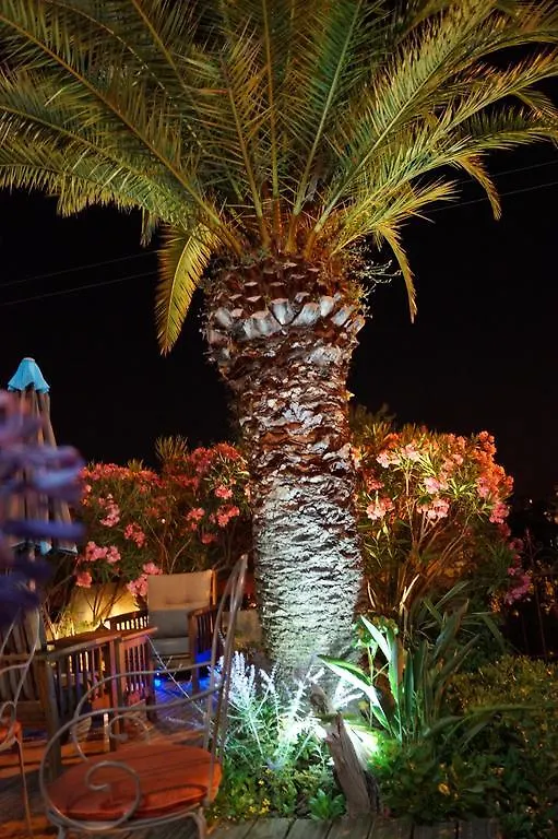 Hotel La Villa Florida Бандоль