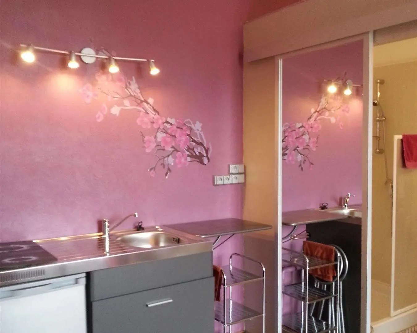 Hotel La Villa Florida Бандоль 2*,